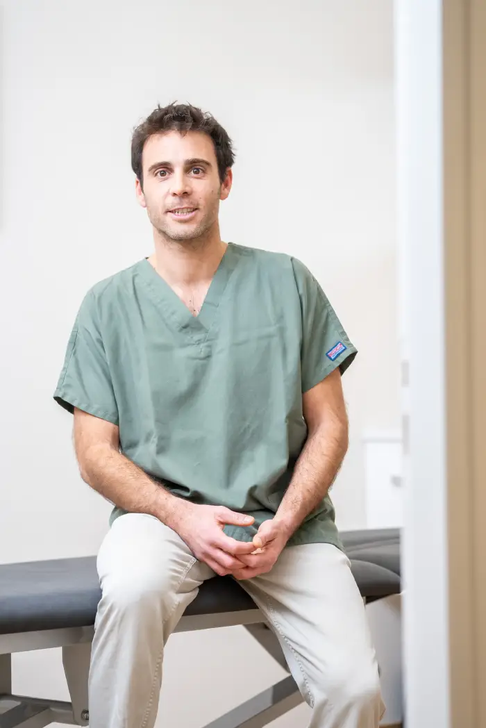 David ZERBIB à Narbonne dans son cabinet